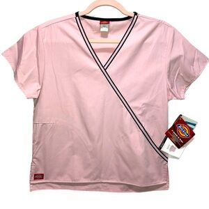 NWT Dickies Hip Flip Collection Mini V-Neck Scrub Top XS 11112